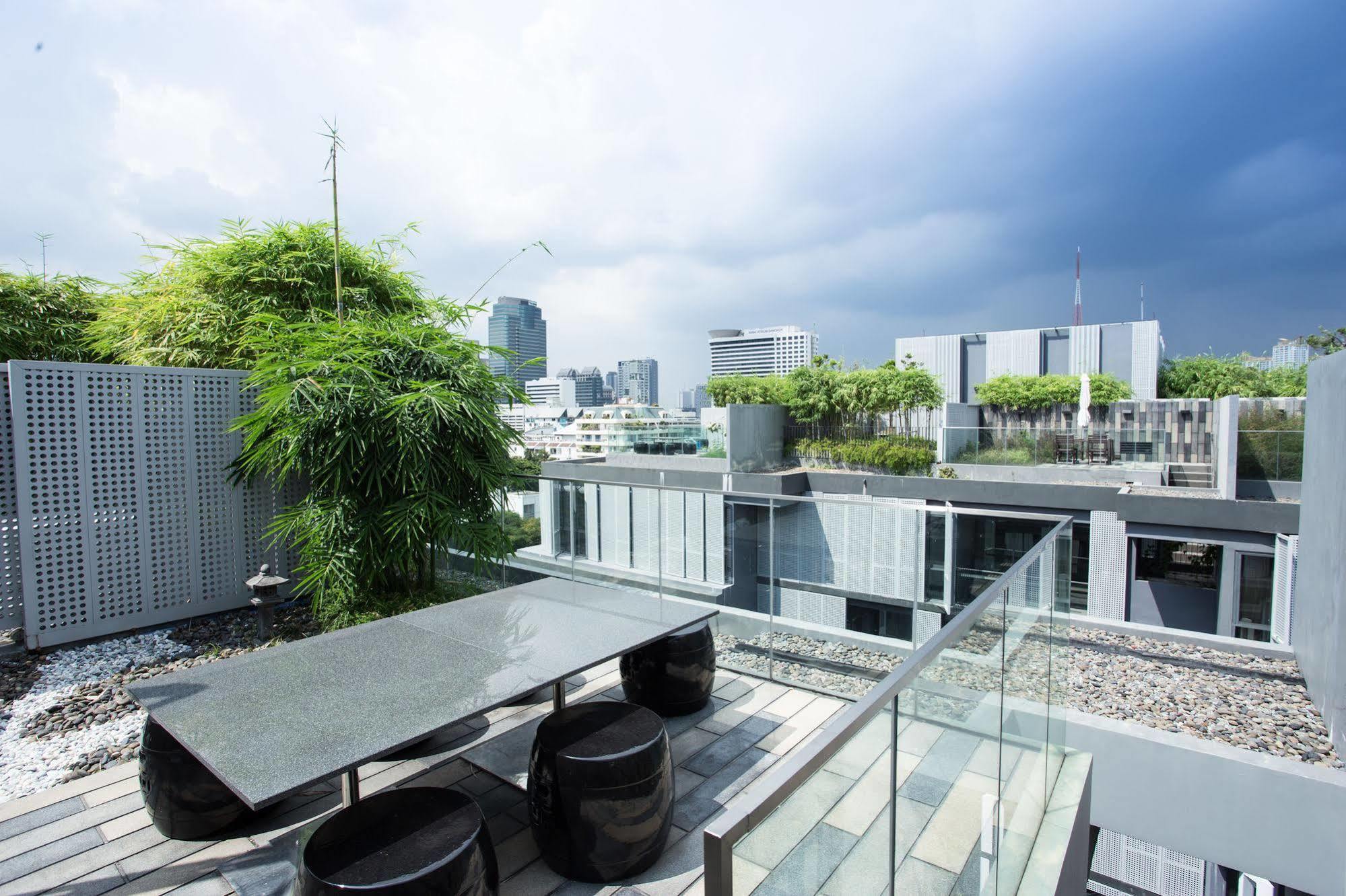 Siamese Gioia Aparthotel Bangkok Exterior photo